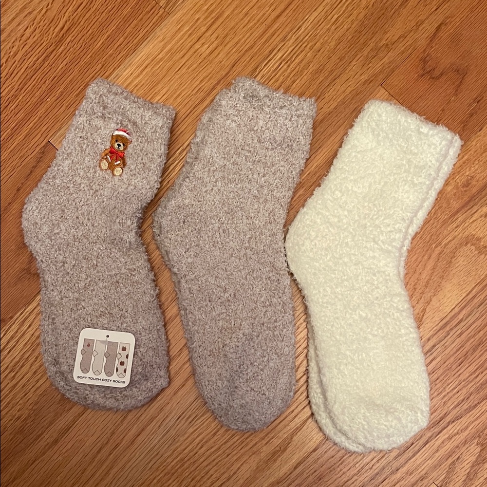 NWT Cozy Fuzzy Socks